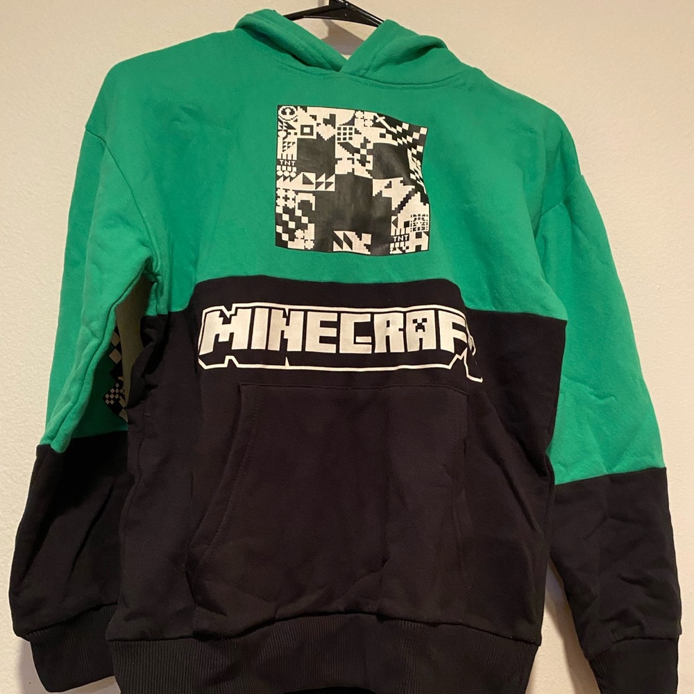 Minecraft sweatshirt and sweatpants set